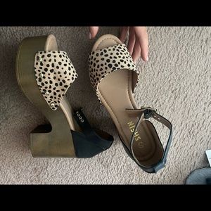 Platform wood sole heel